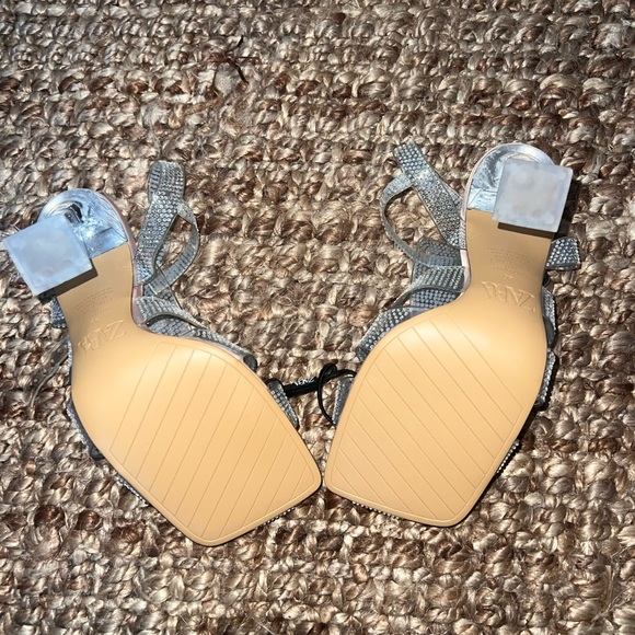 ZARA Rhinestone Heel - Picture 2 of 2